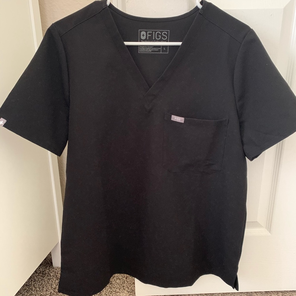 Black Figs Scrubs set